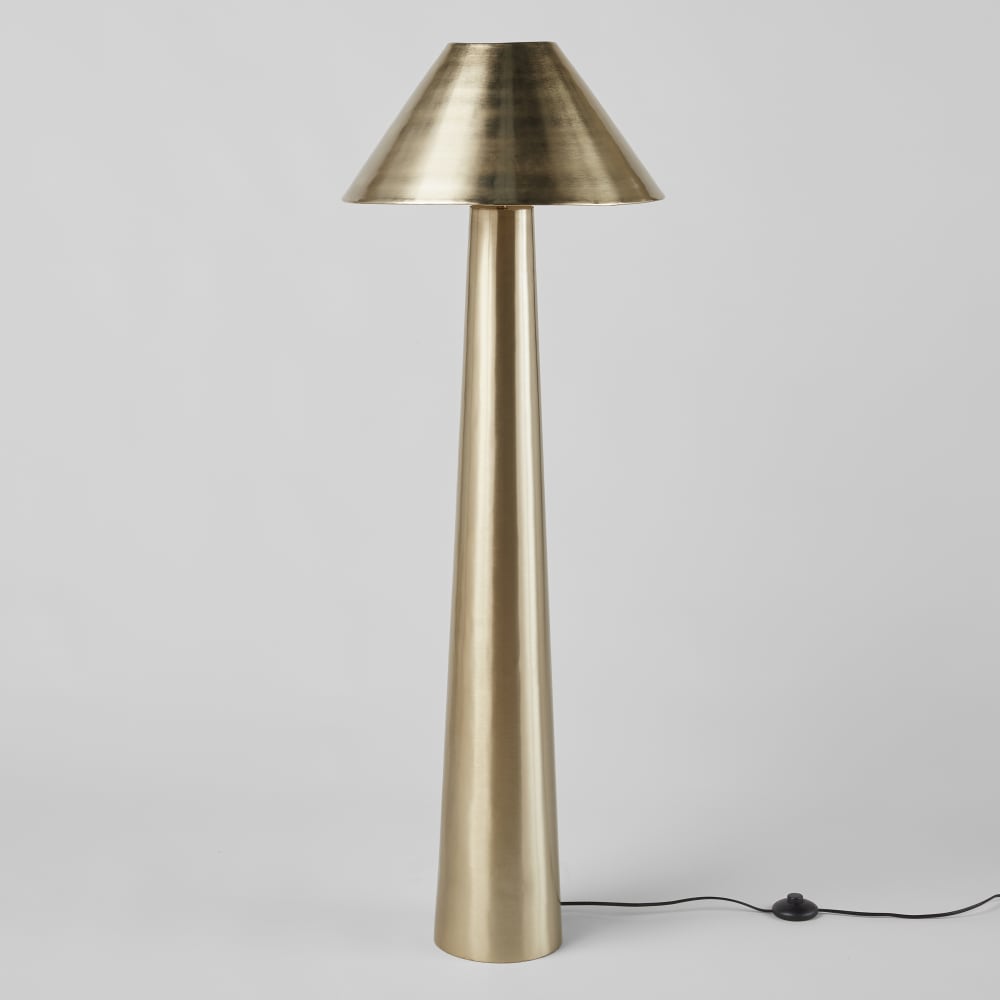 Lampadaire conique en acier doré, H130 cm Lampadaire conique en acier doré, H130 cm