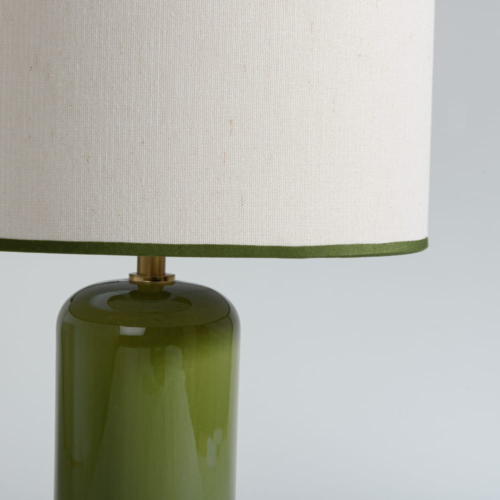 Lampe en grès vert et abat-jour beige avec liséré vert, H49 cm — vue 3