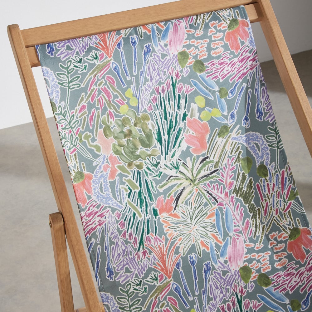 Chilienne en bois d'eucalyptus et toile en polyester recyclé imprimé floral — vue 4