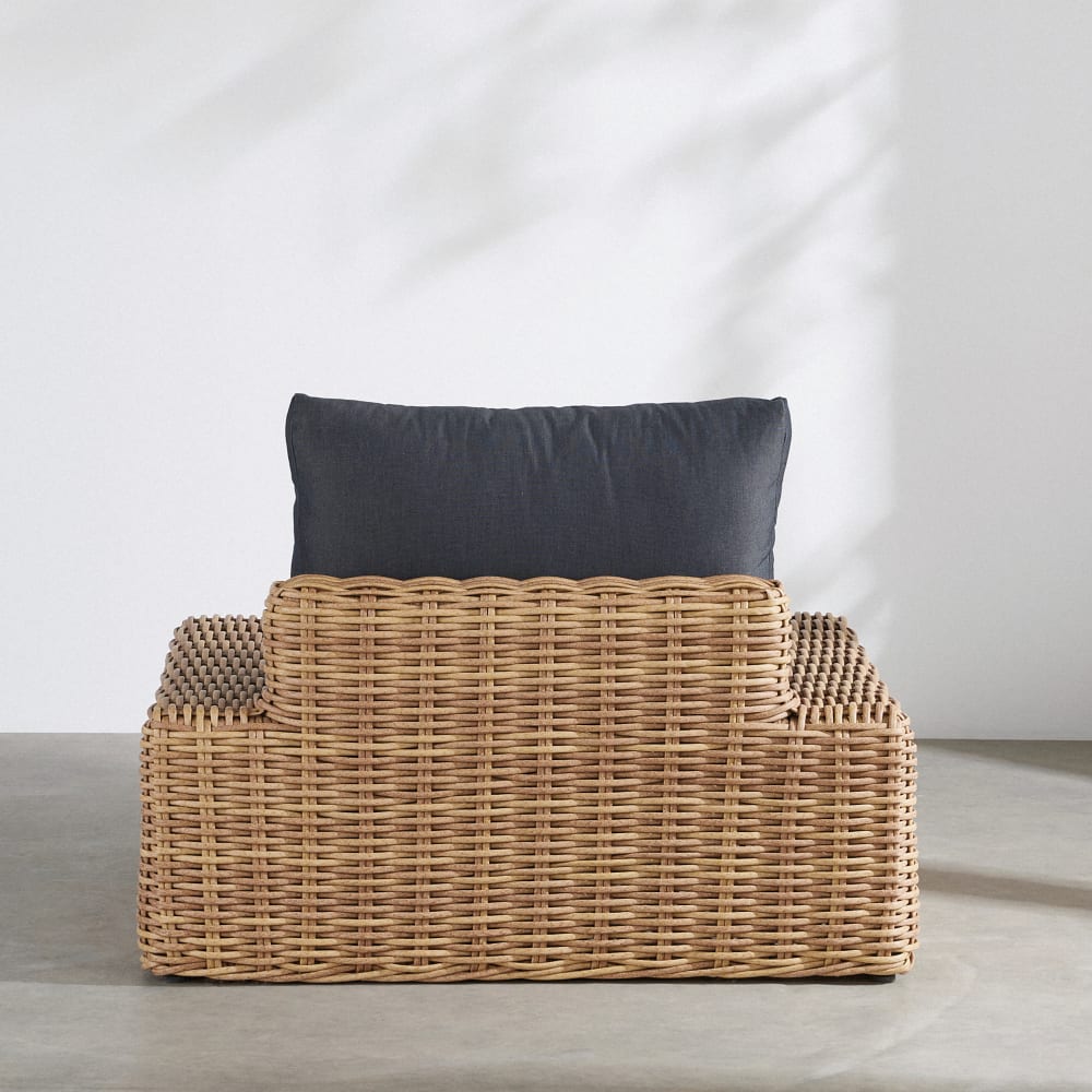 Fauteuil de jardin en résine tressée recyclée imitation rotin et coussins en polyester recyclé anthracite — vue 4