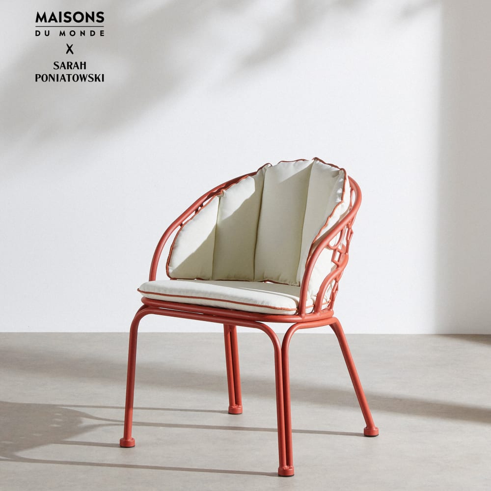 Fauteuil à dîner de jardin en acier coloris rouille et coussins blanc cassé
