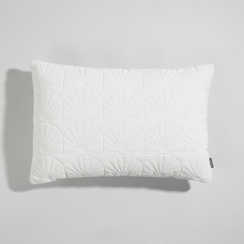 Coussin en coton motif en relief écru 60x40