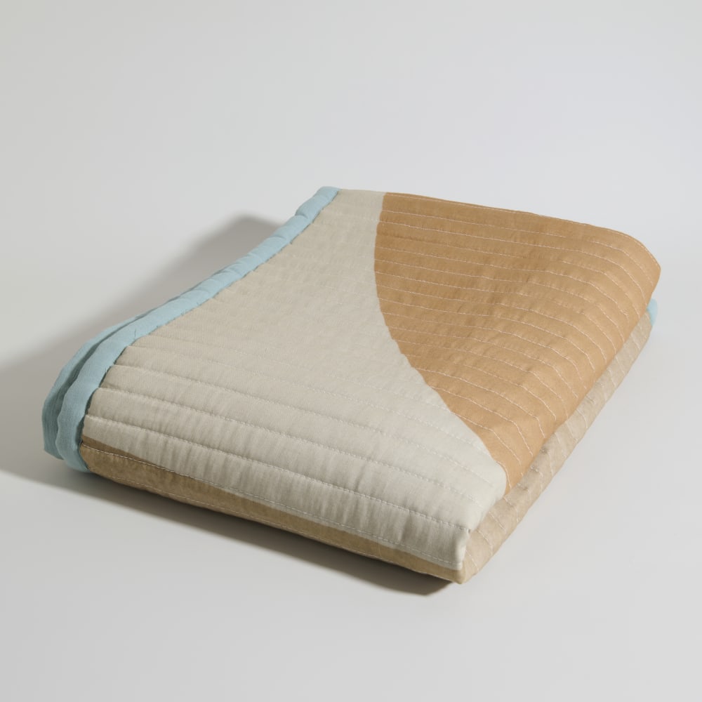 Boutis en coton tricolore surpiqué et imprimé 100x200