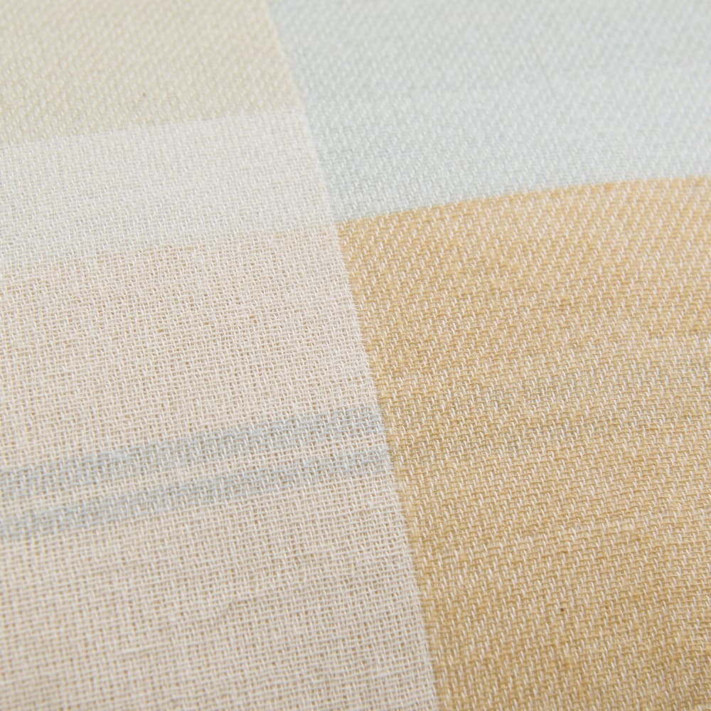 Coussin motif géométrique tricolore 60x40 — vue 3