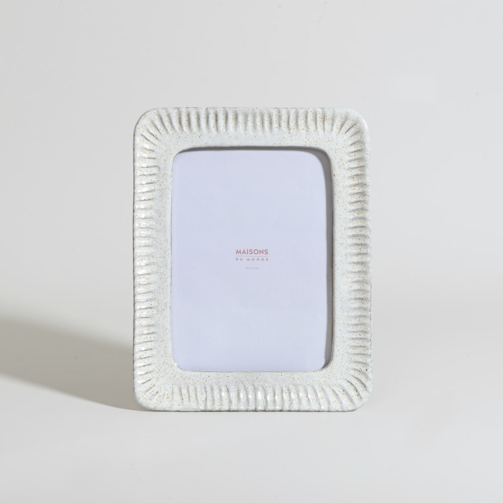 Cadre photo en grès gravé et moucheté gris 19x24