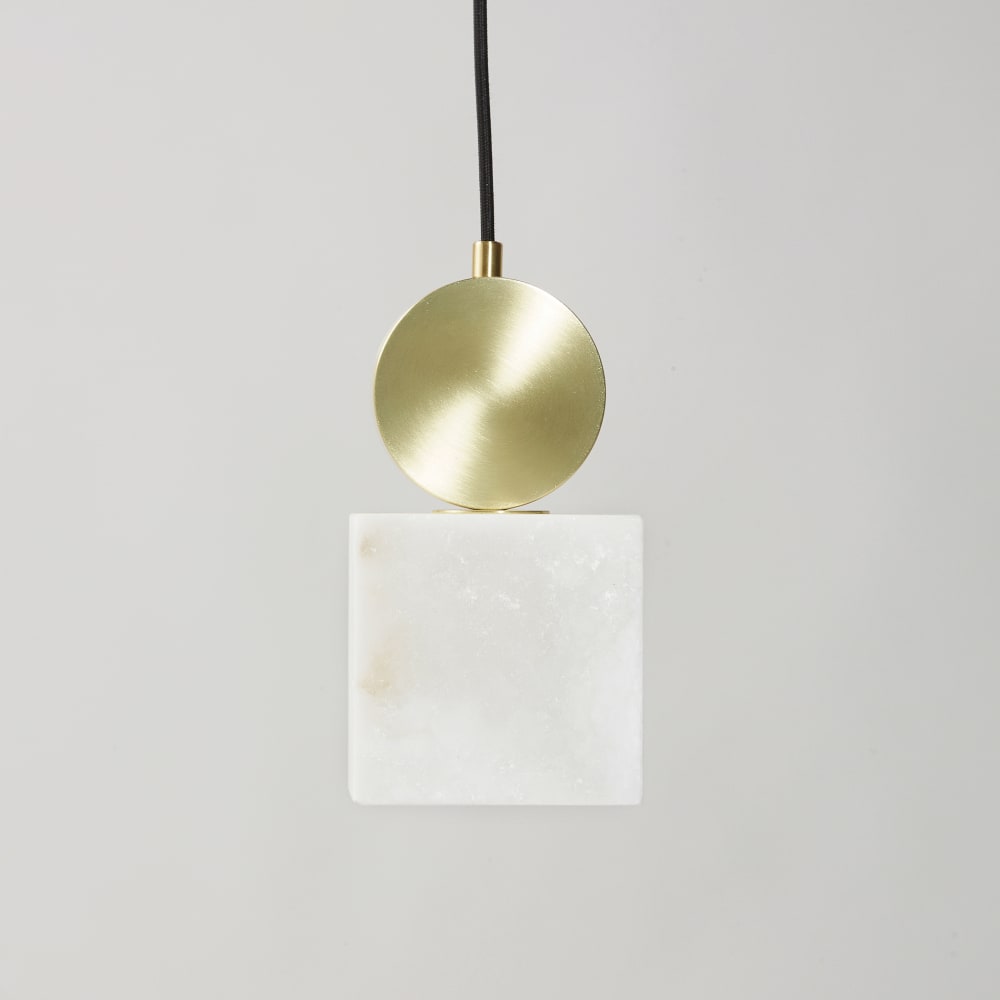 Suspension en gypse blanc et acier doré