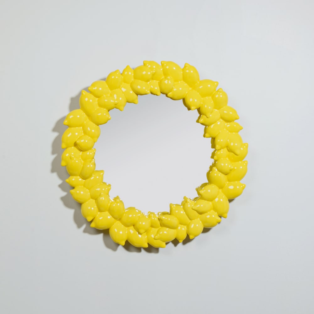 Miroir citrons en résine jaune D57