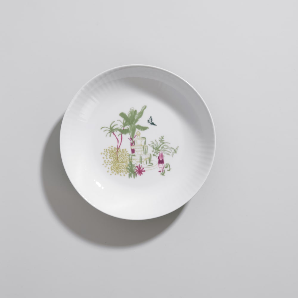 Assiette creuse en porcelaine verte, blanche et rose