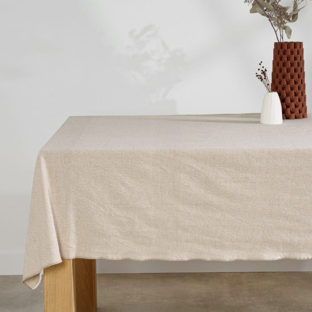 Nappe en coton beige chiné et bourdon bicolore 150x250