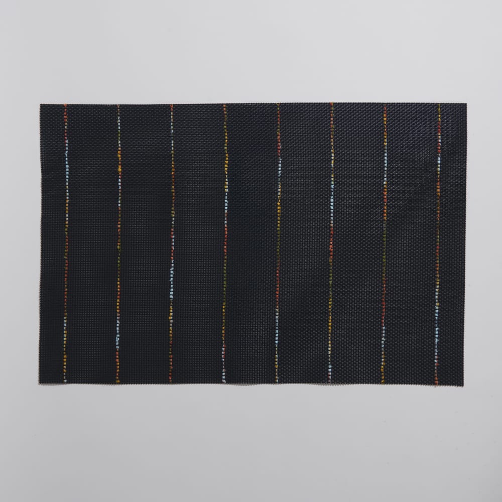 Set de table noir et rayures multicolores