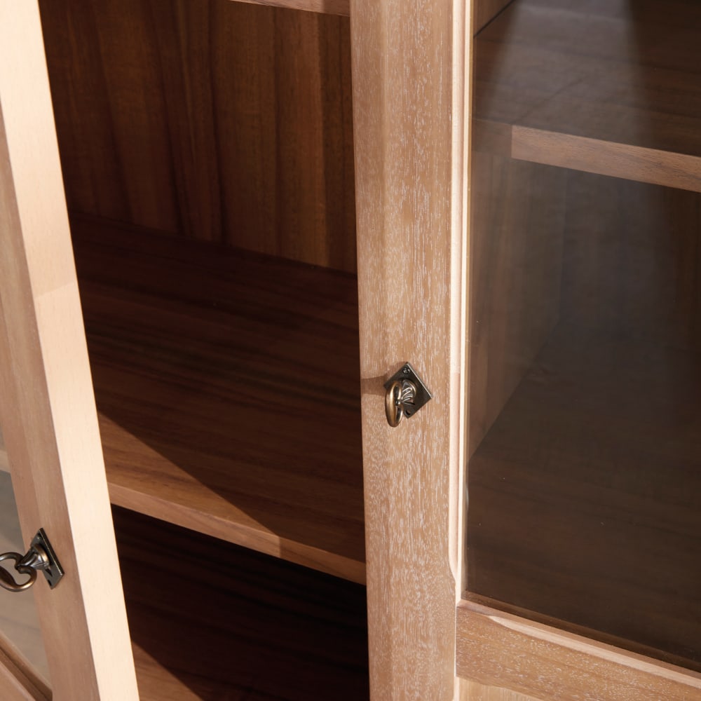 Vaisselier en placage acacia et bois de pin, L125 cm — vue 4