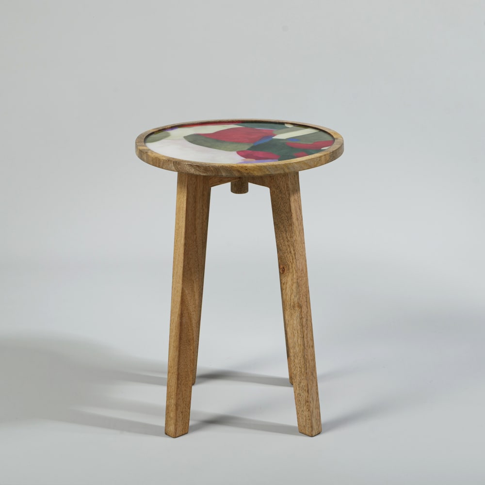 Bout de canapé en bois de manguier et plateau multicolore