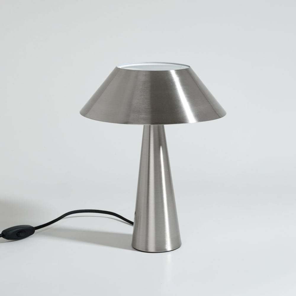 Lampe conique en inox argenté