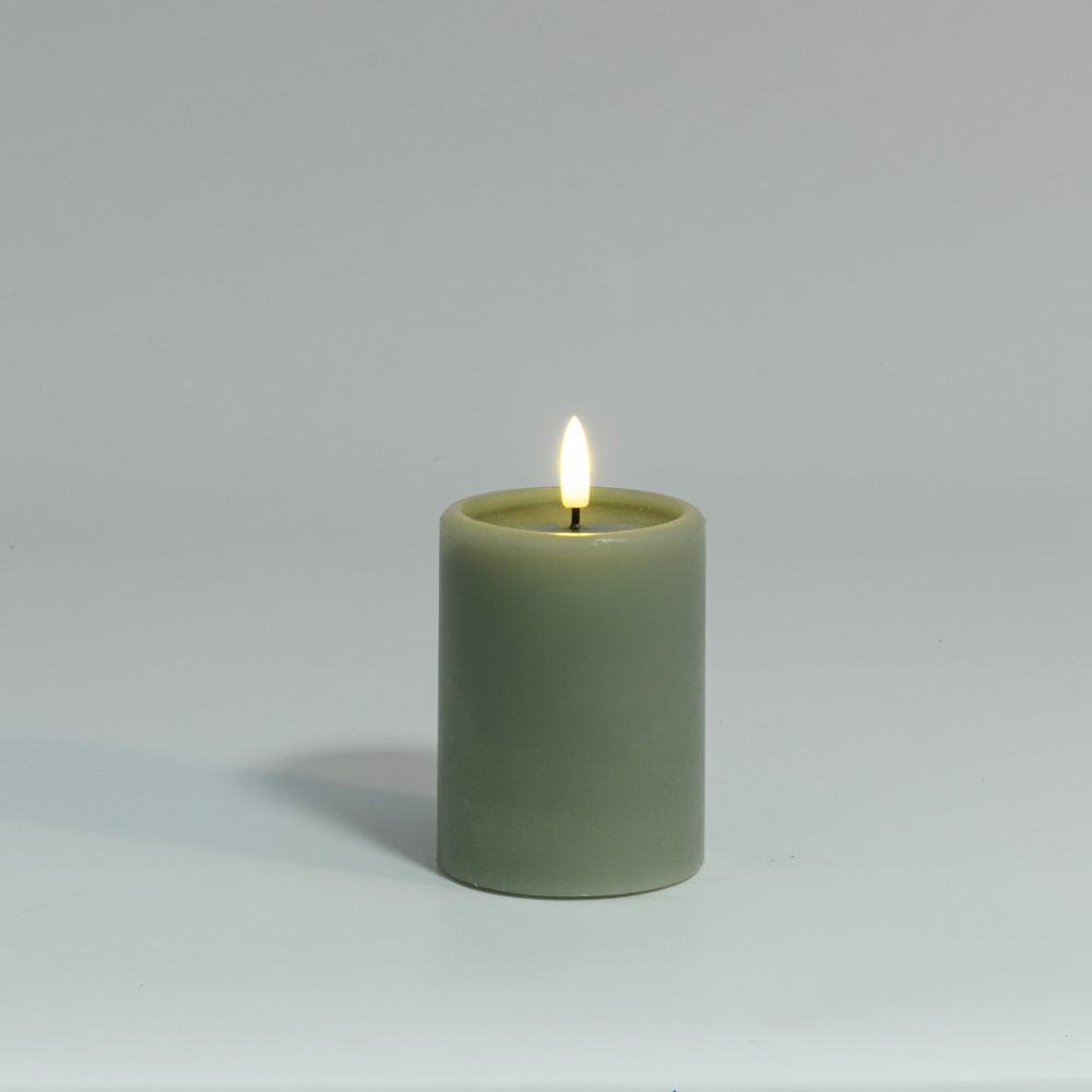 Bougie LED verte H10 - Maisons du Monde