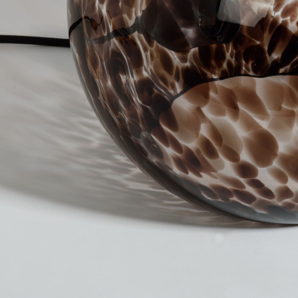 Lampe en verre marron et noir, Ø25 cm — vue 3