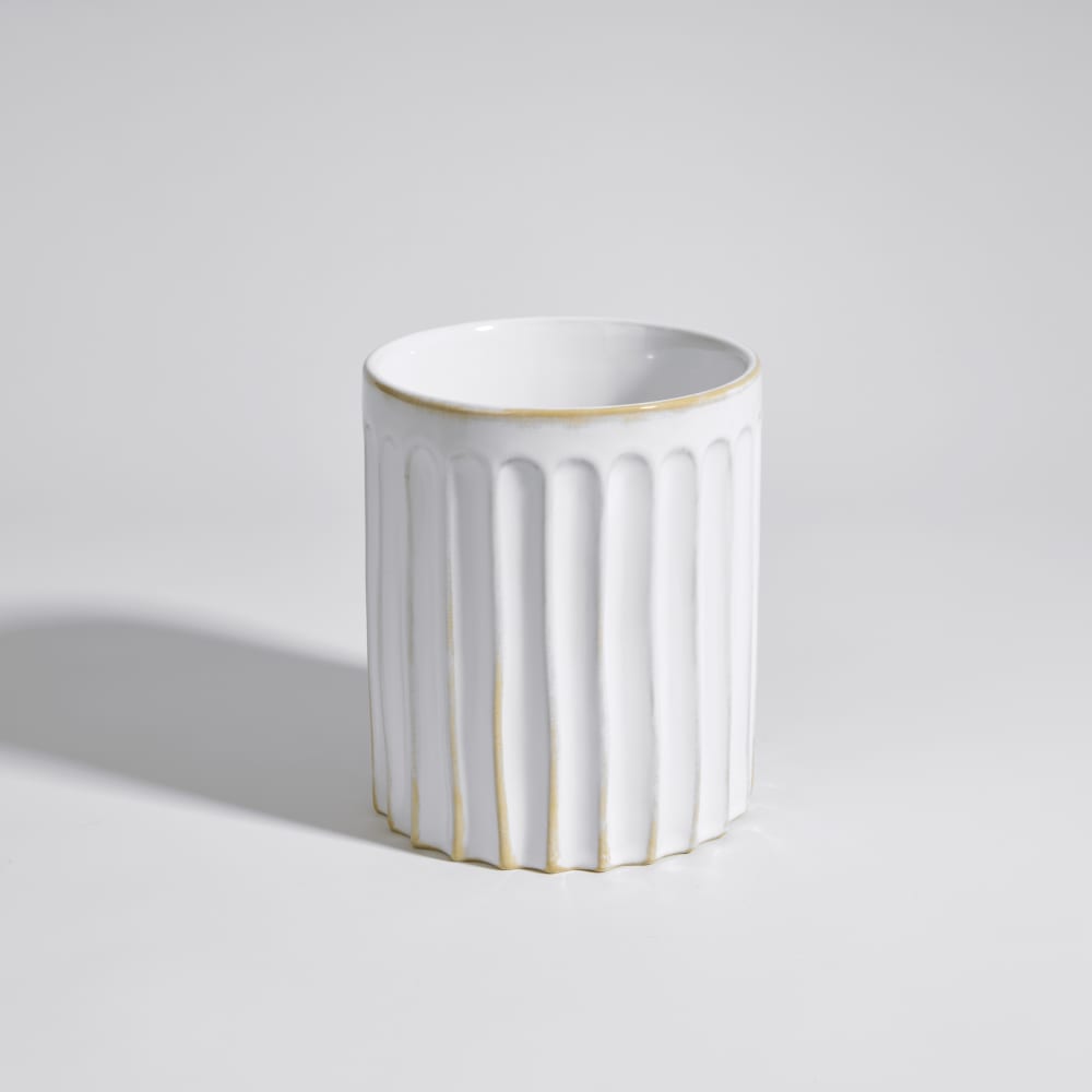 Pot en grès blanc et ustensiles en bois d'acacia