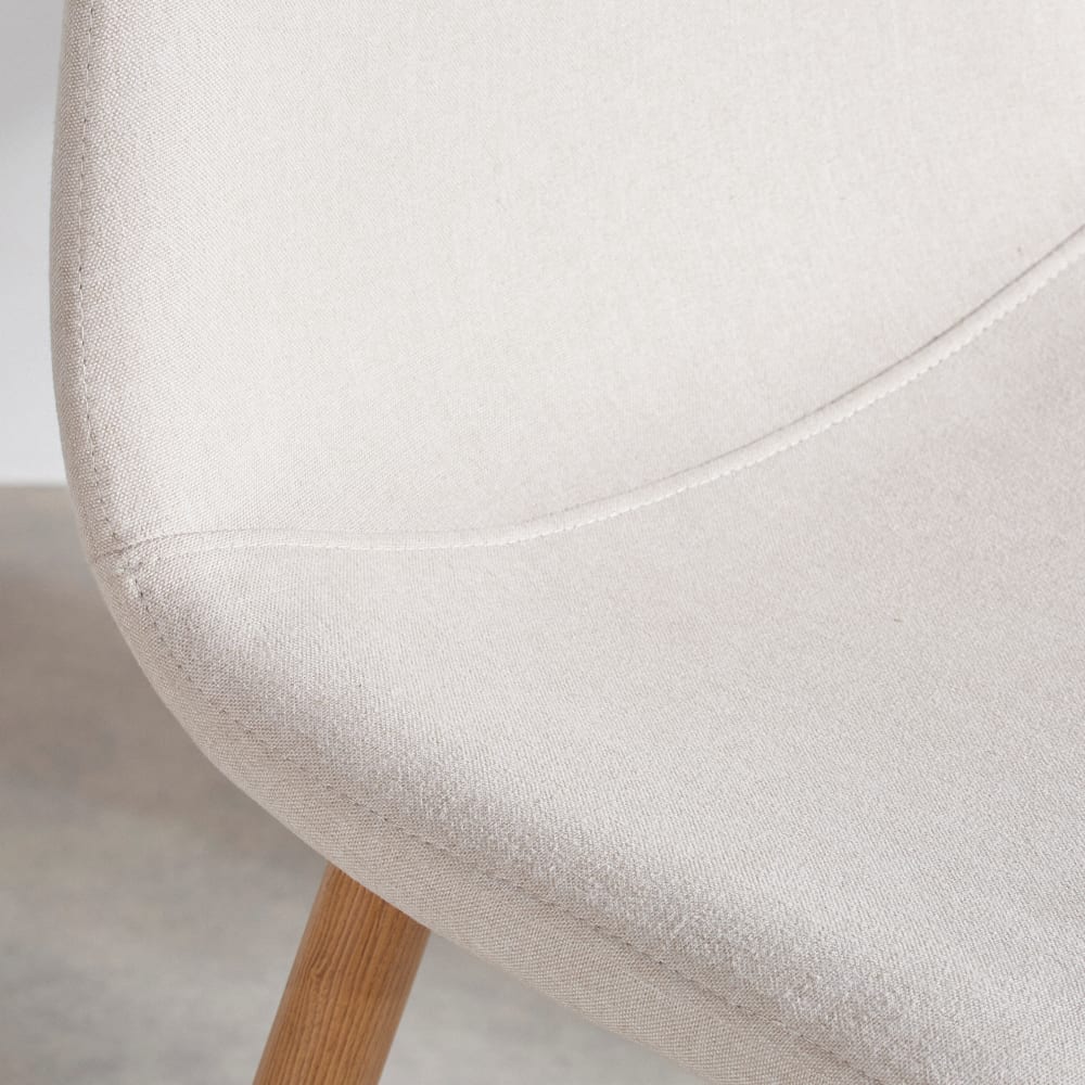 Chaise pour îlot central en tissu polyester recyclé beige et acier imitation chêne, H66 cm — vue 4