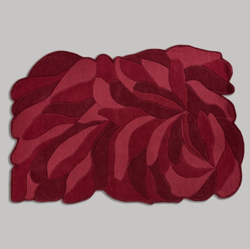 Tapis en laine tuftée motif feuillage abstrait en relief bordeaux 160x230