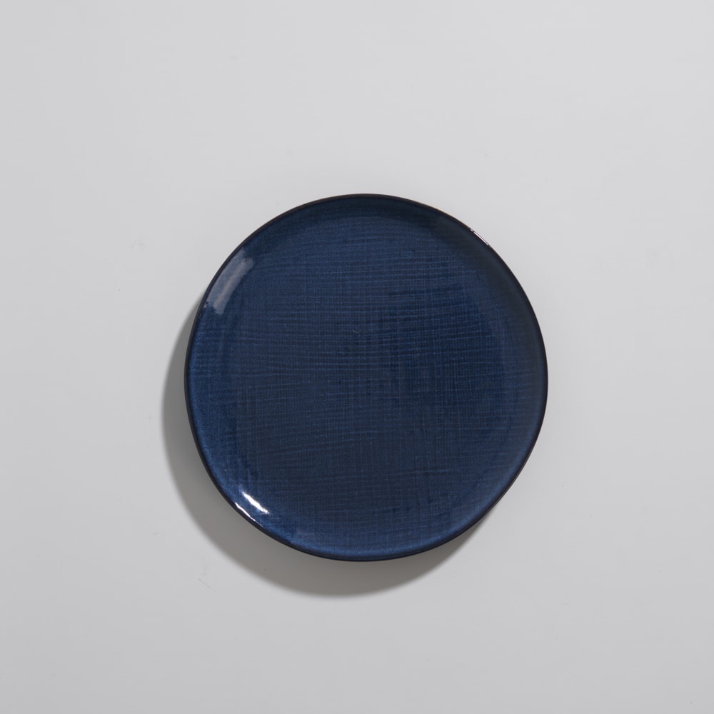 Plato de postre de cerámica azul