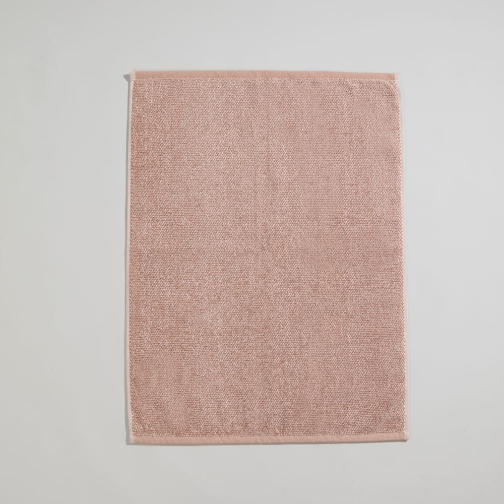 Beige Badematte aus Bio-Baumwolle mit gestickten Rändern, 50 x 70