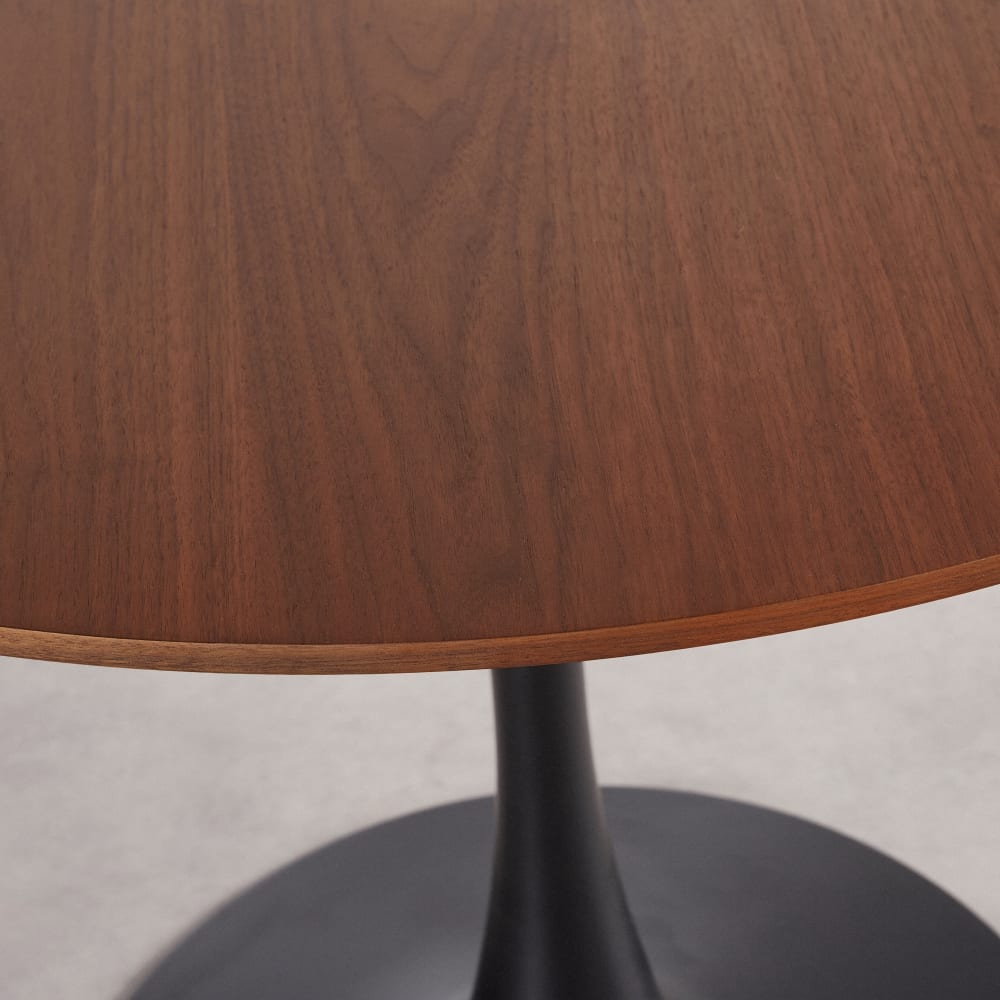 Table à manger ronde en placage noyer et acier noir 4/5 personnes D100 - Maisons du Monde