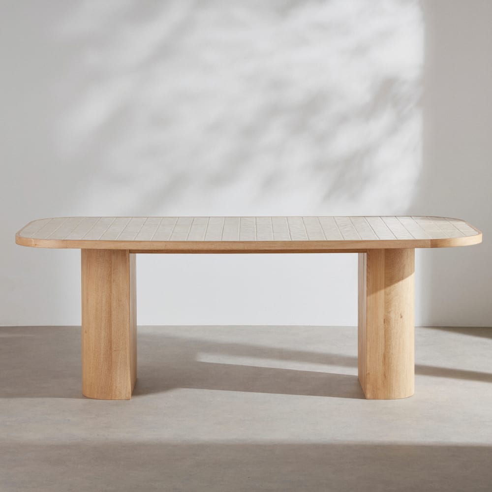Table à manger en bois de manguier et carreaux de céramique effet zellige, 8 personnes, L205 cm