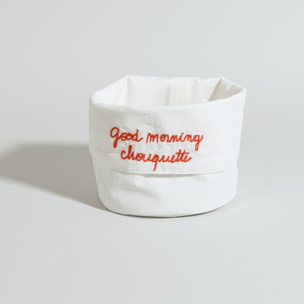 Corbeille à pain en coton beige et rouge