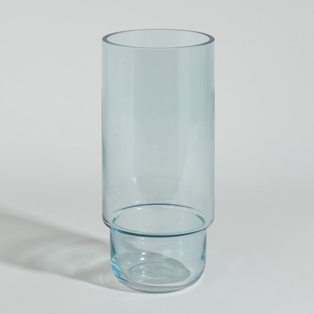 Vase en verre bleu H26