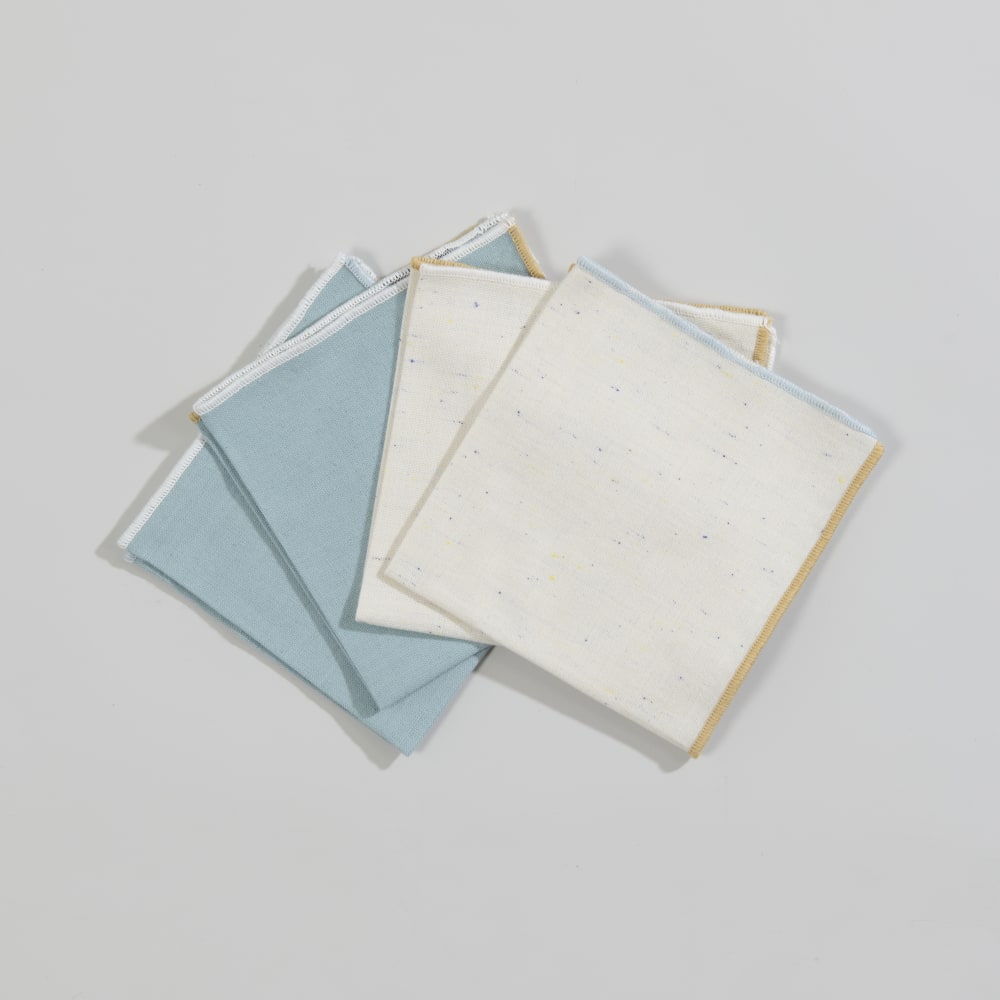 Serviettes cocktail en coton bleus et écrus avec broderie bicolore 30x30 (x4)