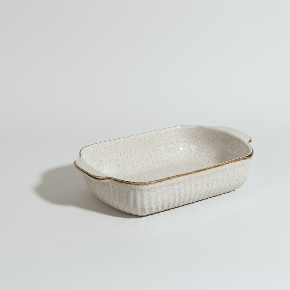 Plat à four en grès beige