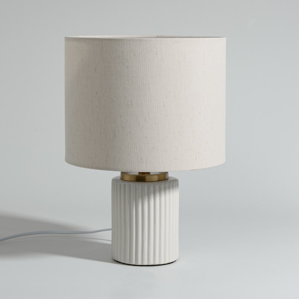 Lampe en céramique et abat-jour crème, H32 cm
