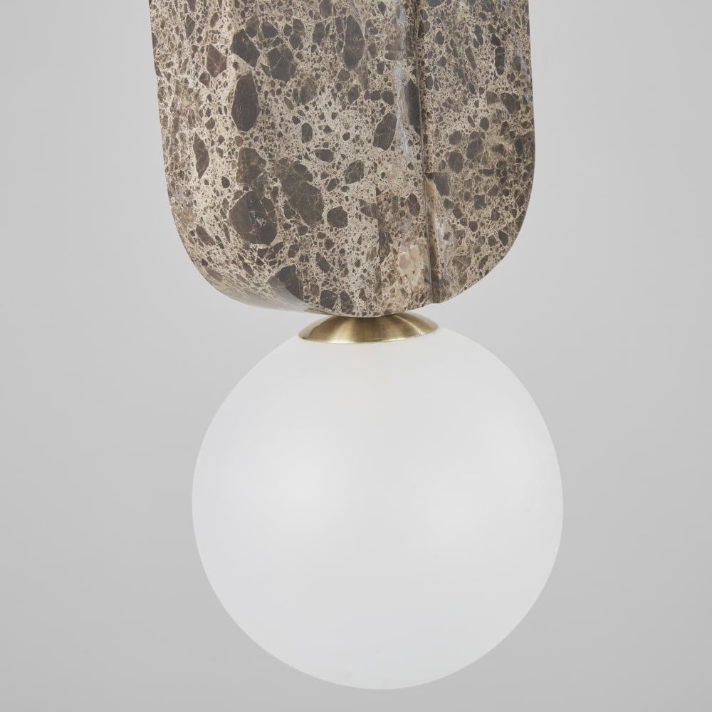Suspension en marbre et globe — vue 4