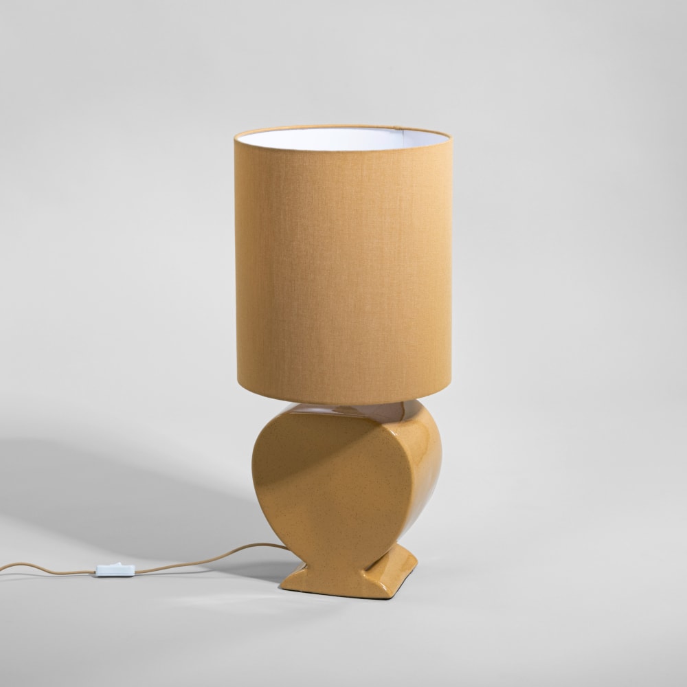Lampe en grès et abat-jour ocre