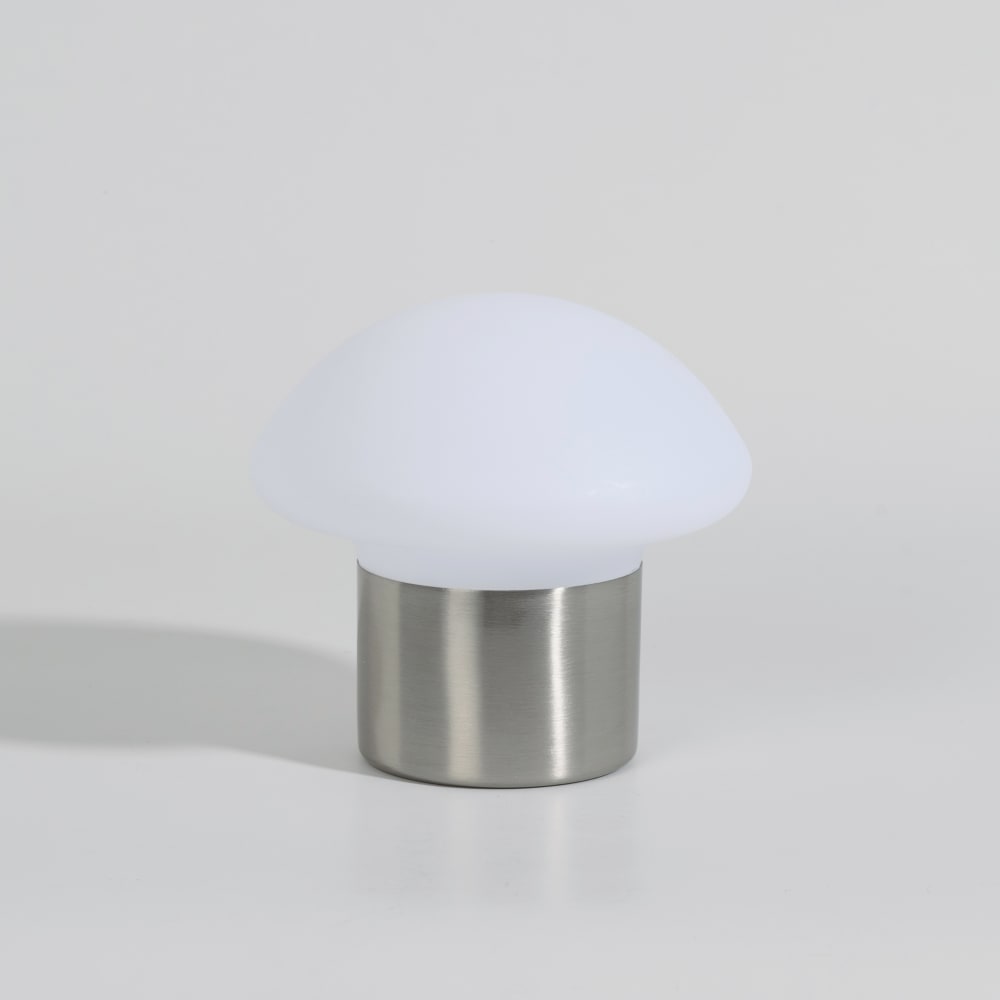 Lampe d'extérieure blanche et acier argenté