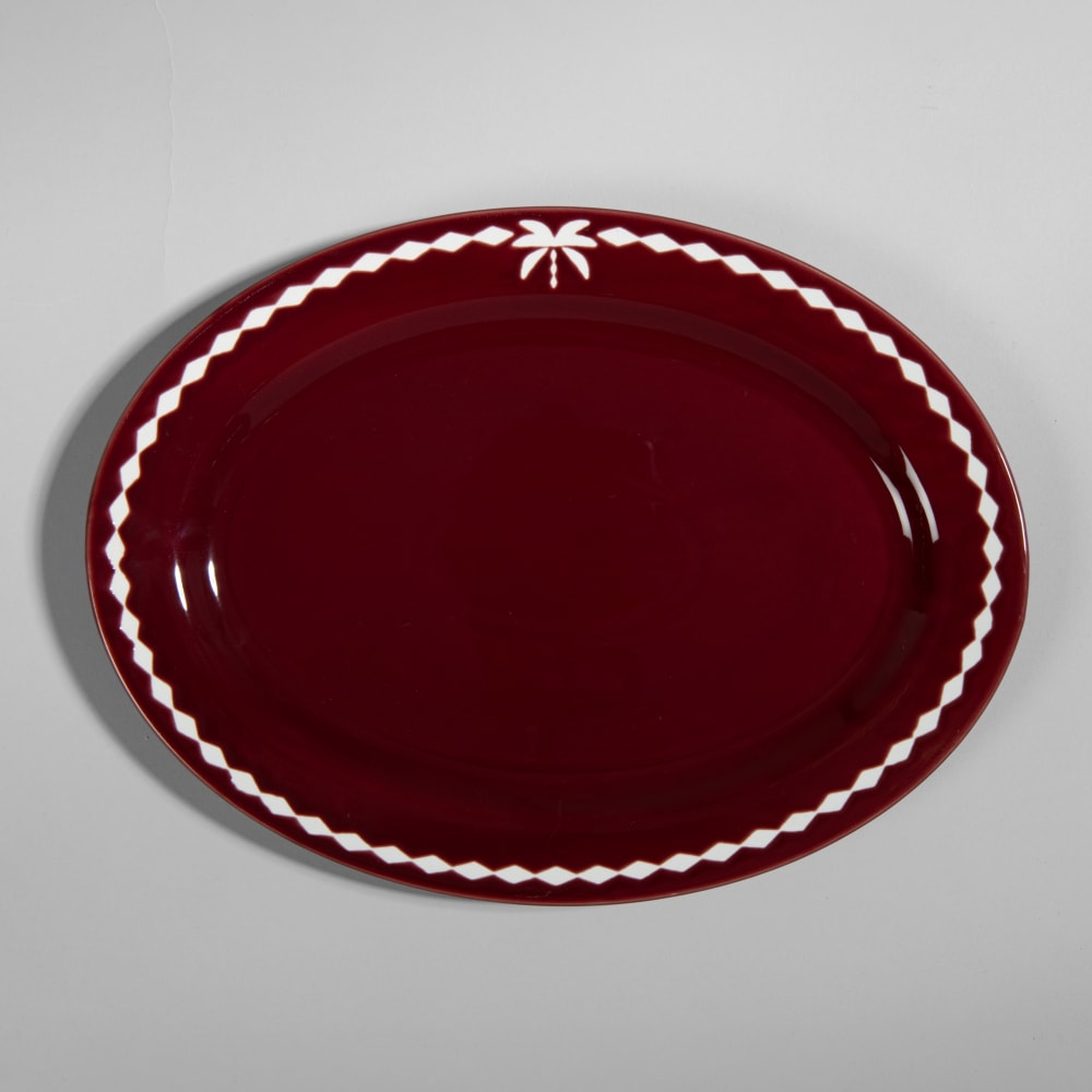 Plat de présentation en céramique aubergine