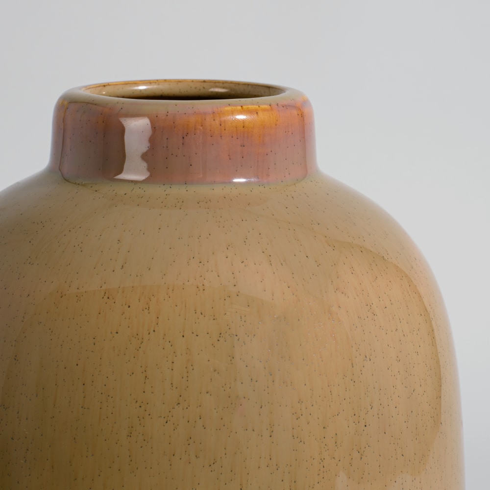 Vase en grès jaune, H24 cm — vue 4