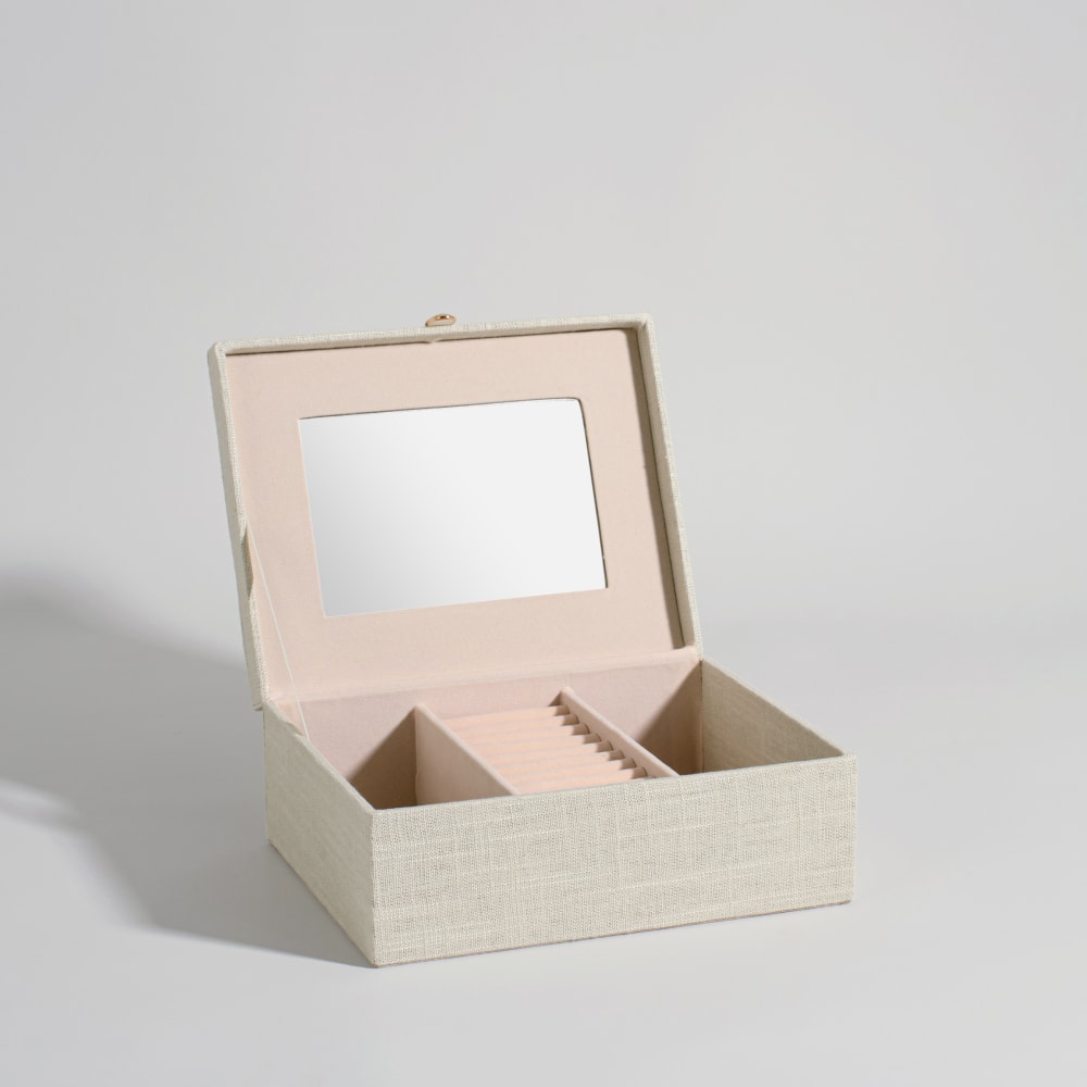 Schmuckkästchen in Creme, H 10 cm - Maisons Du Monde