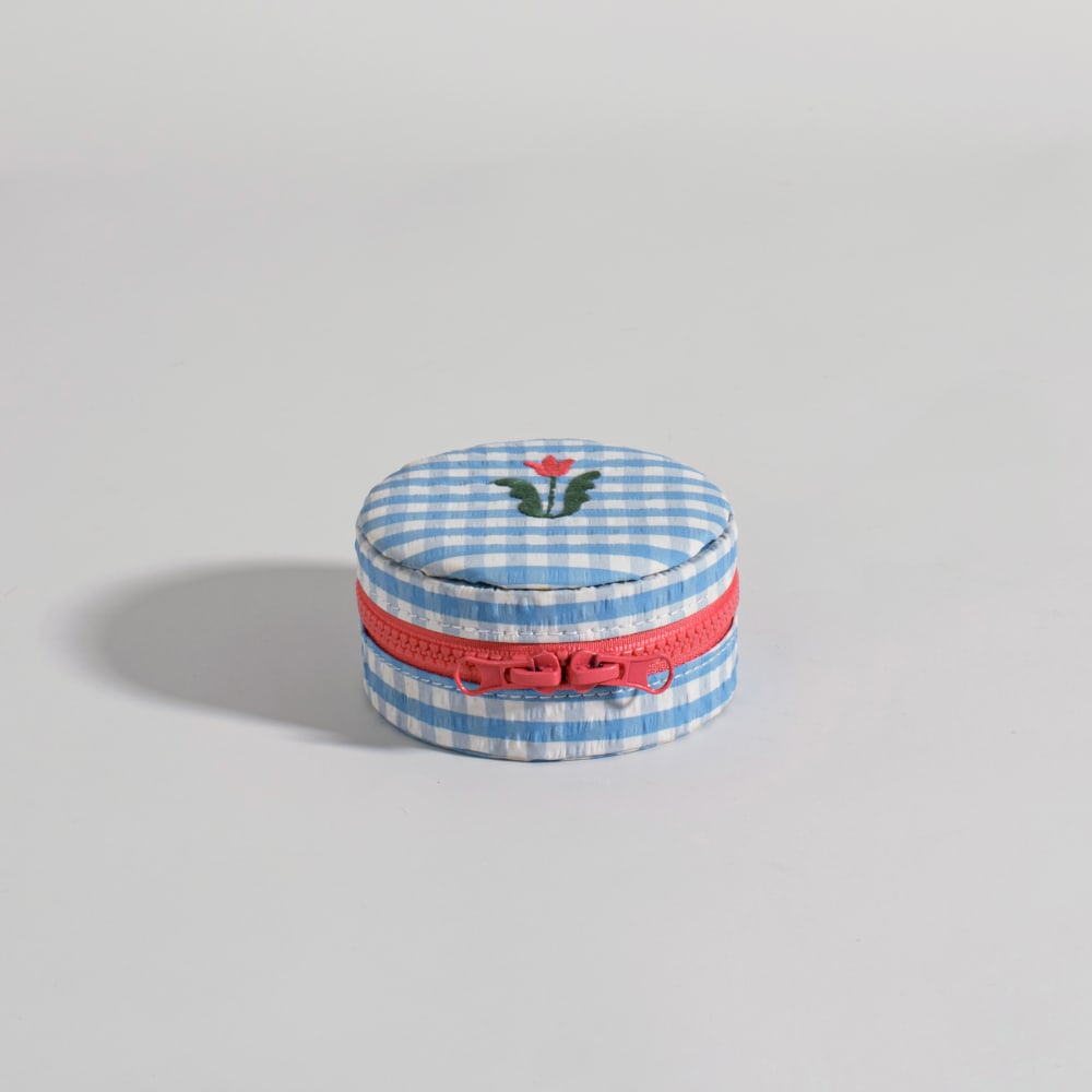 Boîte à bijoux motif vichy bleu et blanc, H6 cm