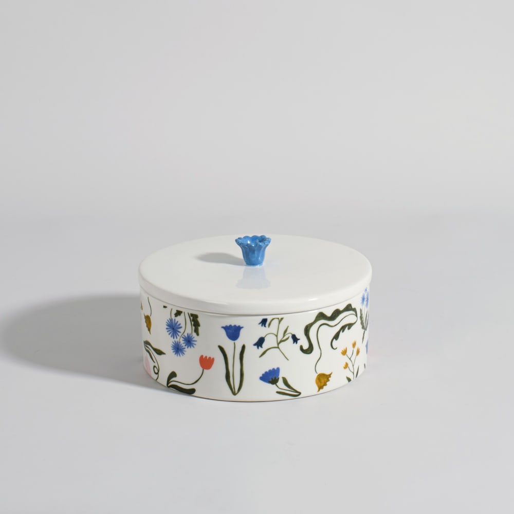 Boîte déco en faïence blanche motifs floraux multicolores, H11 cm