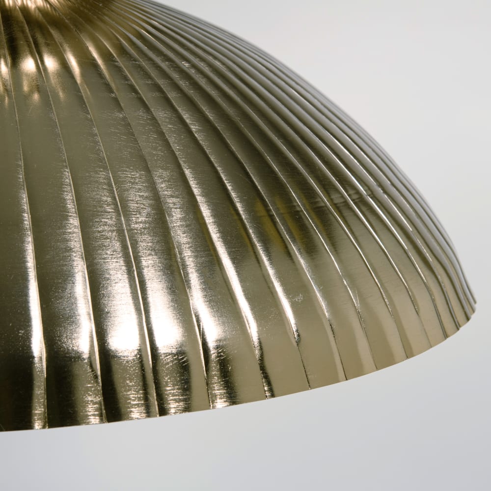 Suspension dôme en acier doré — vue 4