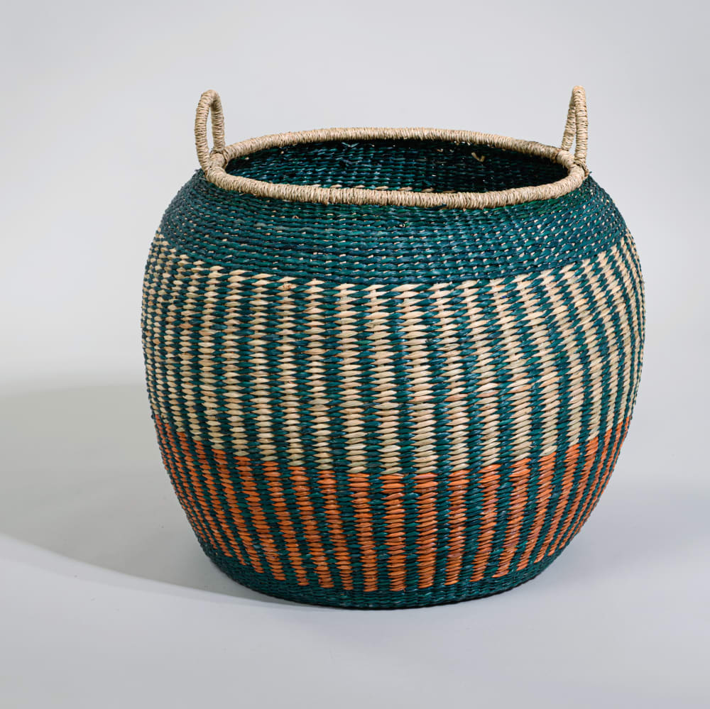 Panier tressé en jonc