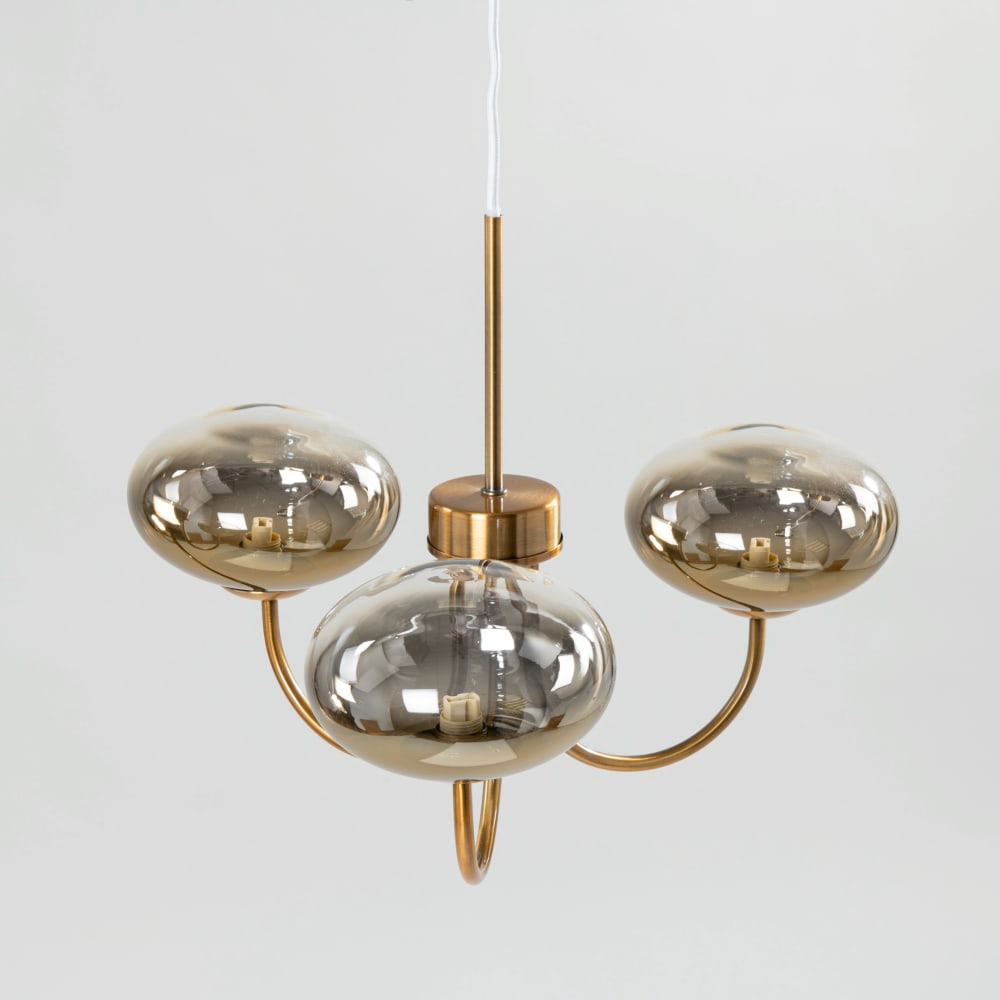 Suspension en acier doré avec 3 globes en verre fumé — vue 3