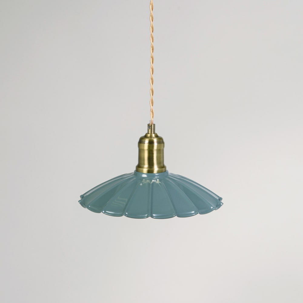 Petite suspension en acier vert et doré