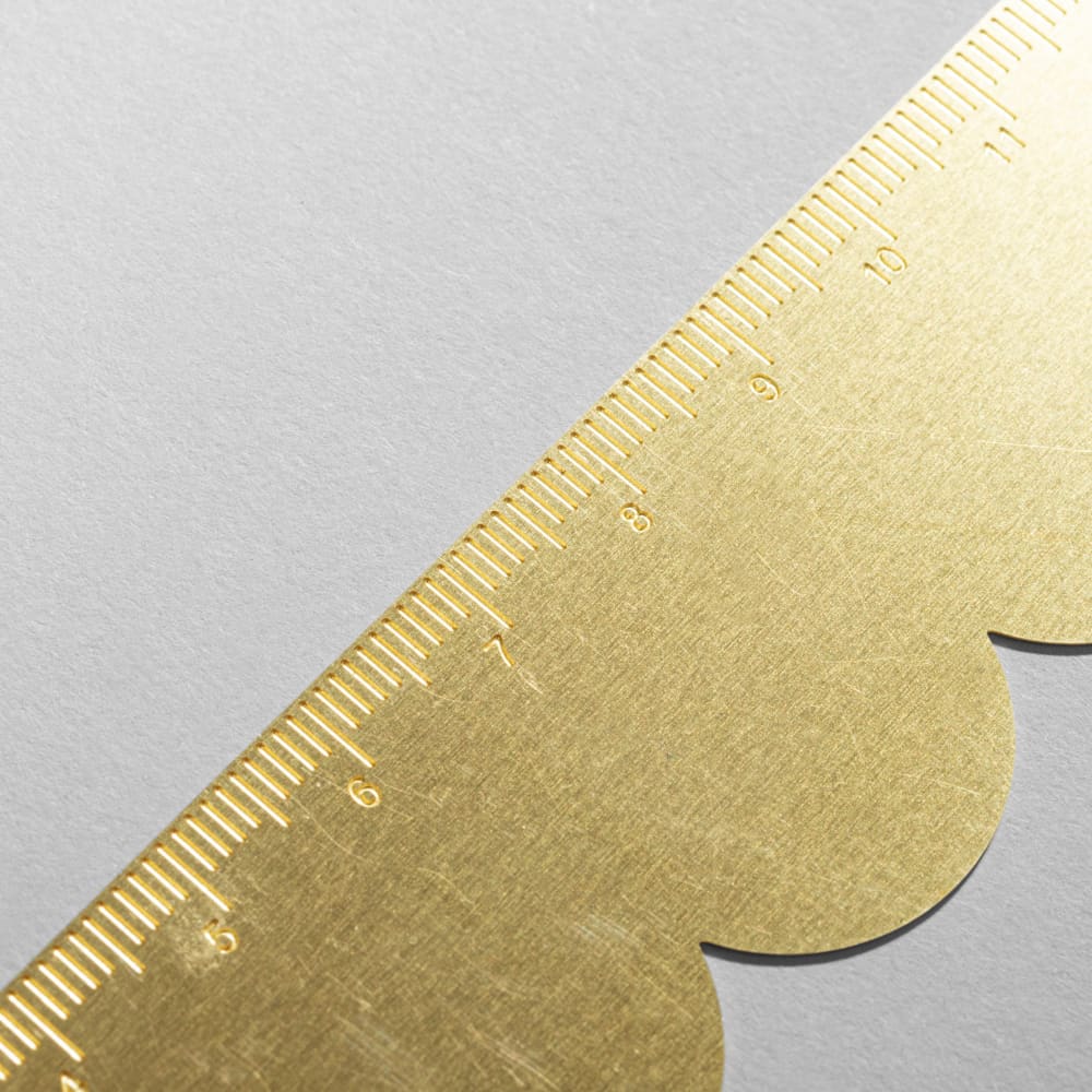 Goldener, gewellter Lineal, 15 cm lang - Maisons Du Monde
