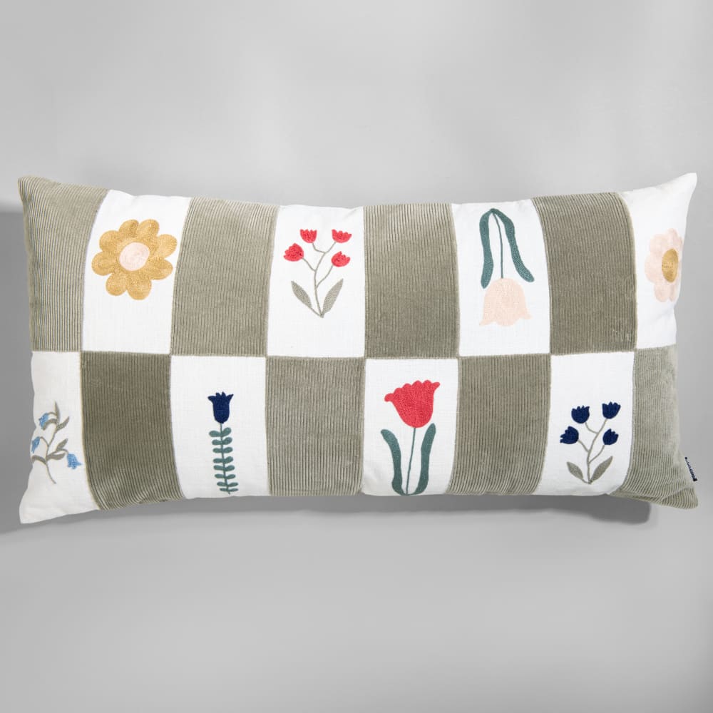 Coussin en coton vert et écru broderies fleurs multicolores, 40x80 cm — Beyit
