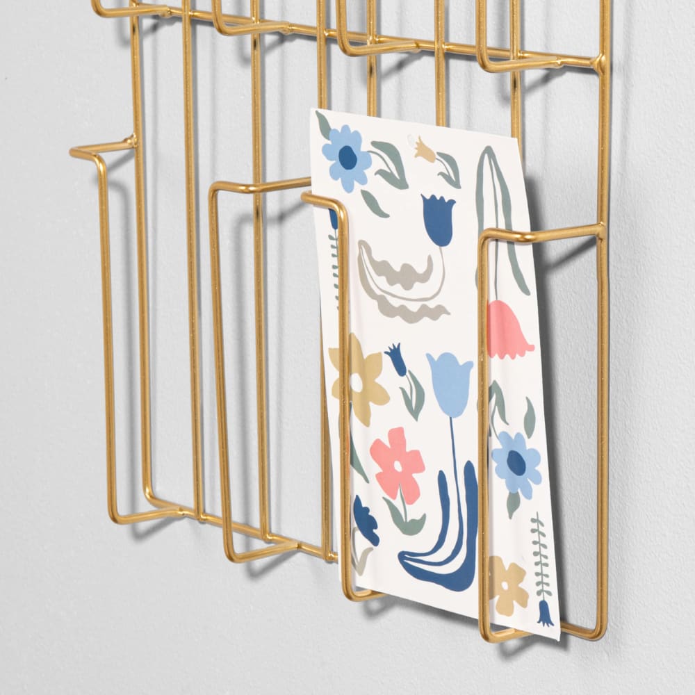 Porte cartes postales en acier filaire doré, 24x51 cm — vue 3