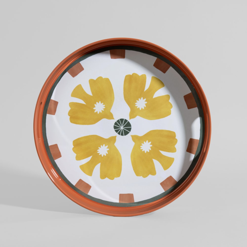 Plateau rond laqué blanc et marron motifs oiseaux jaunes, Ø33 cm Plateau rond laqué blanc et marron motifs oiseaux jaunes, Ø33 cm
