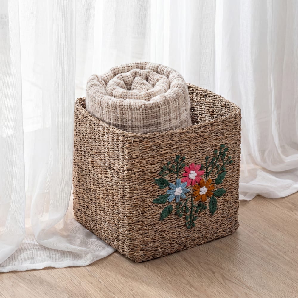 Panier de rangement tressé broderie fleur multicolore — Beyit