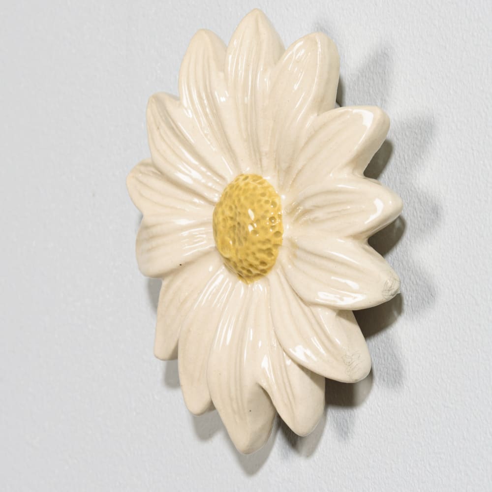 Déco murales marguerites en grès beige et jaune (x3) — vue 3