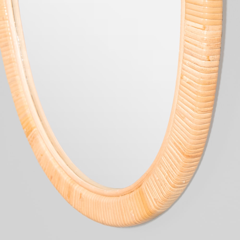 Ovaler Spiegel aus geflochtenem Rattan, 40 x 60 cm - Maisons Du